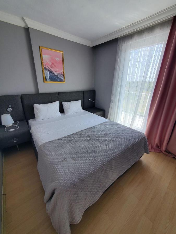 5 Mins To Airport Private Villa Room Estambul Exterior foto